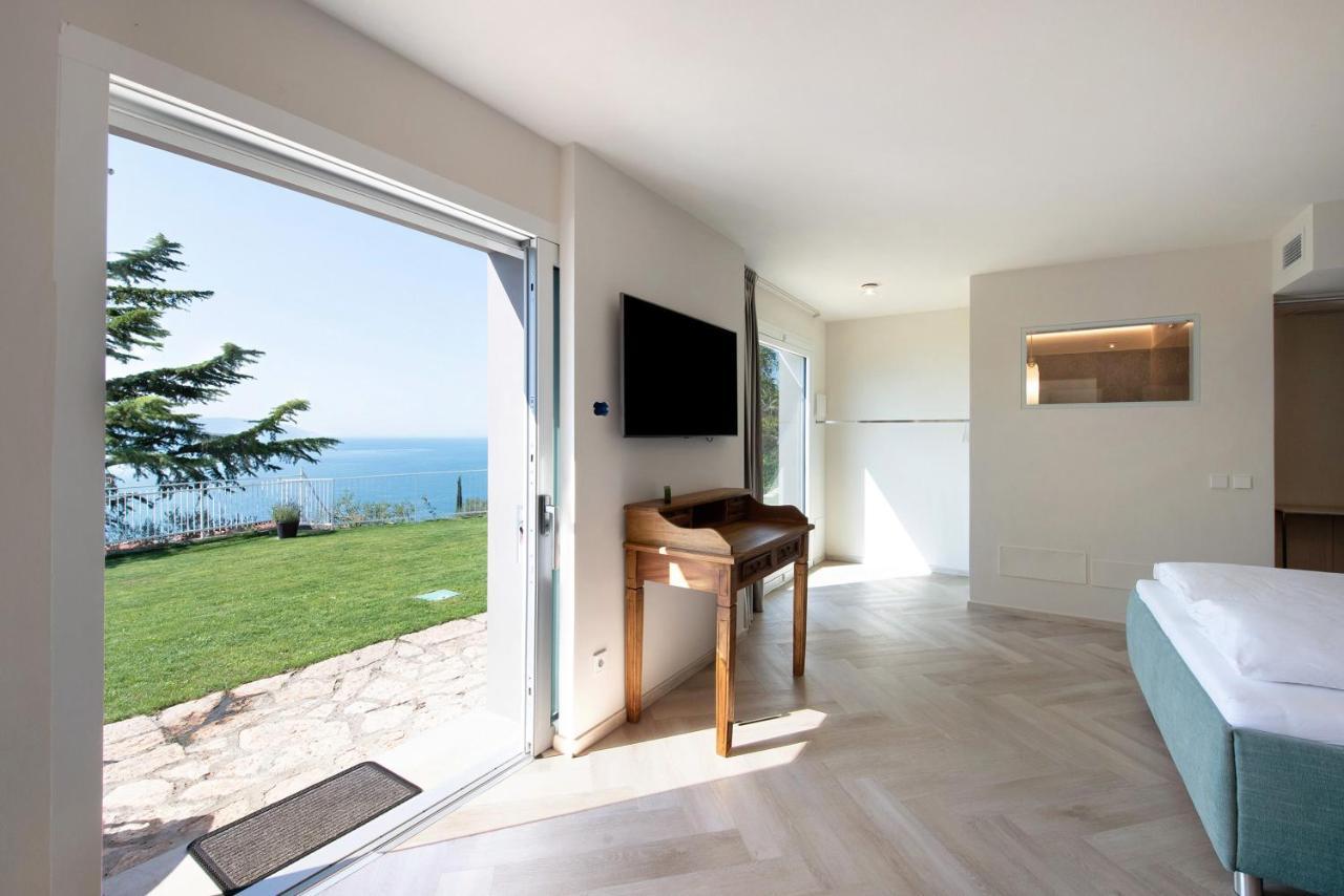 Villa Гарньяно Экстерьер фото